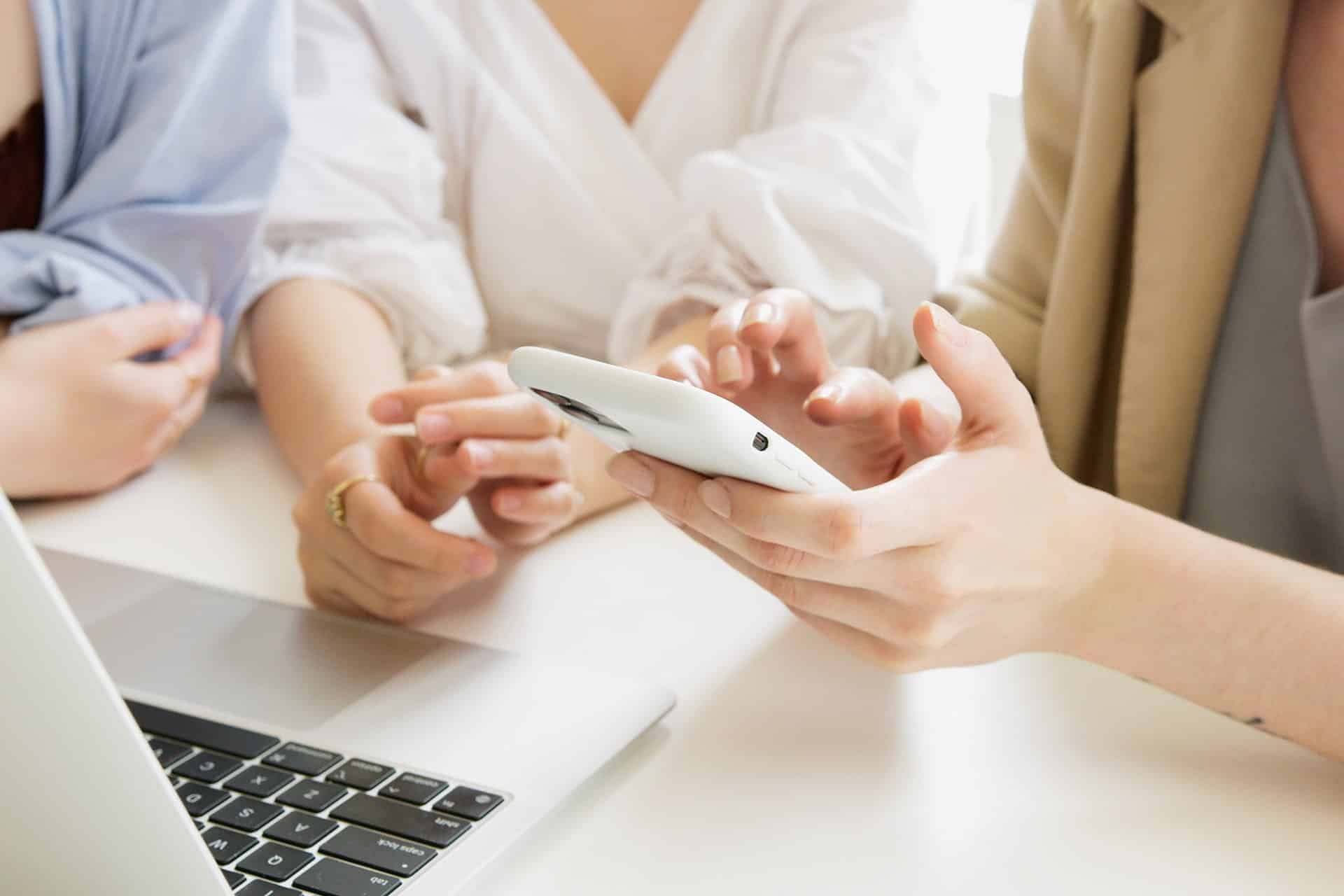 Cross-Channel Marketing and PR: The Ultimate Guide for 2025