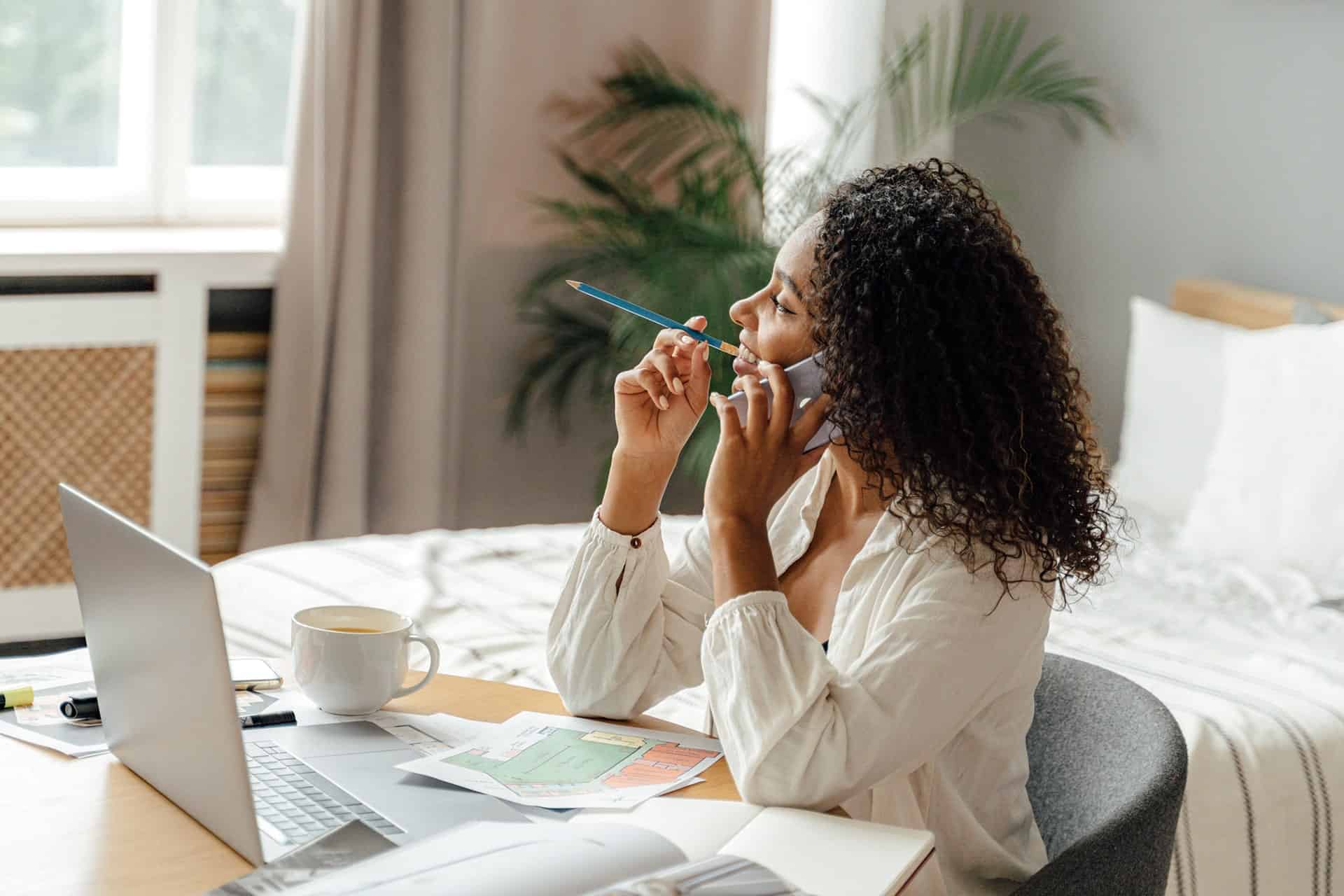 Handle Negative Social Media Comments Like a Pro